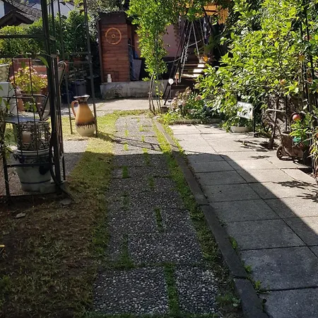 An Der Historischen Stadtmauer * קוכם